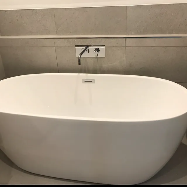 Example Alan Hall Plumbing finished bathroom