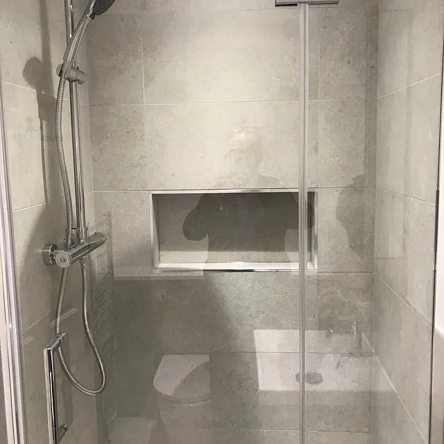 Example Alan Hall Plumbing finished bathroom