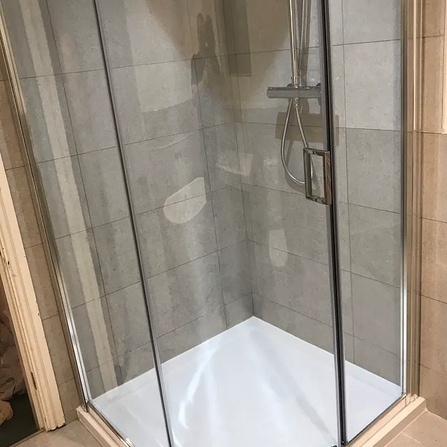 Example Alan Hall Plumbing finished bathroom