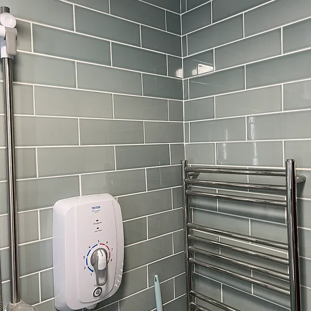 Example Alan Hall Plumbing finished bathroom