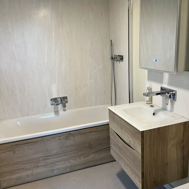 Example Alan Hall Plumbing finished bathroom