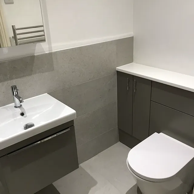 Example Alan Hall Plumbing finished bathroom
