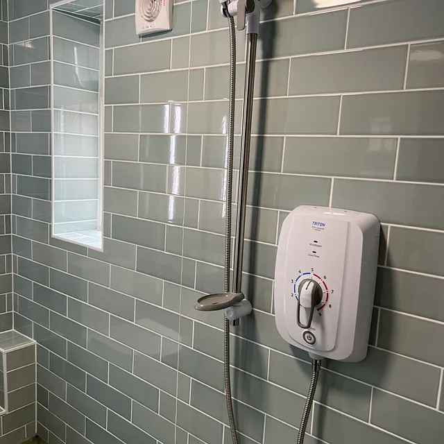 Example Alan Hall Plumbing finished bathroom